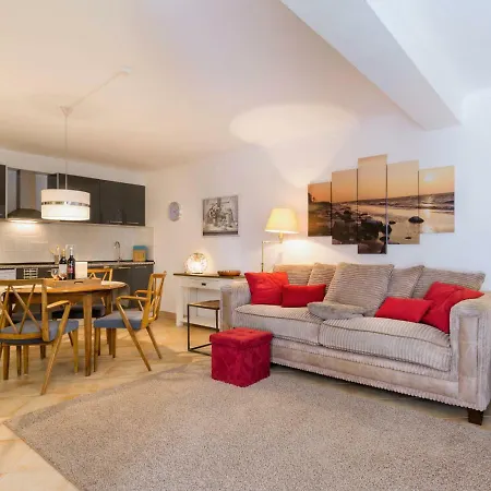 Glamour Villa